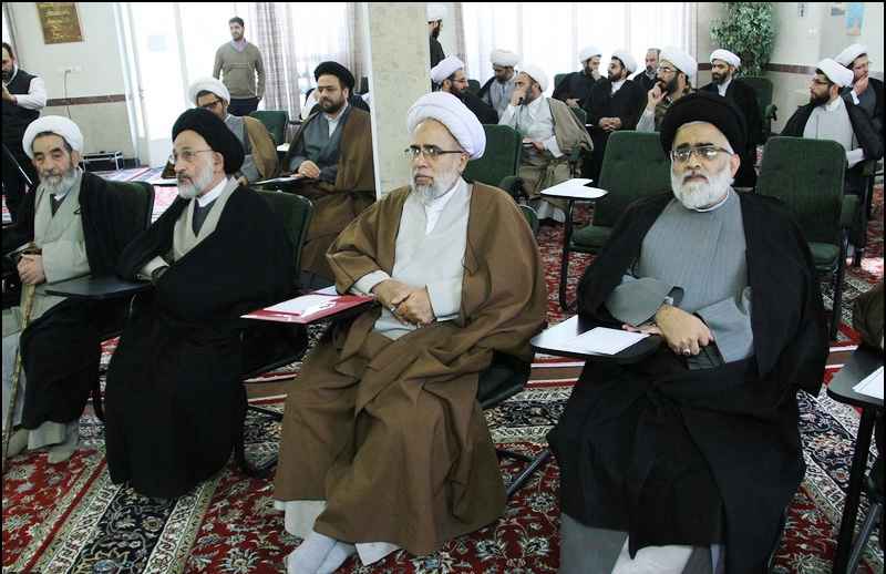 دومین جلسه هم اندیشی مدیران مدارس علمیه استان تهران برگزار شد